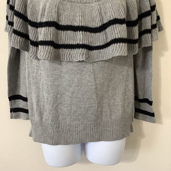 Very J Ruffle Top Knit Comfy Cozy Cozycore Grey Striped Knitted Sweater Large - Picture 3 of 11